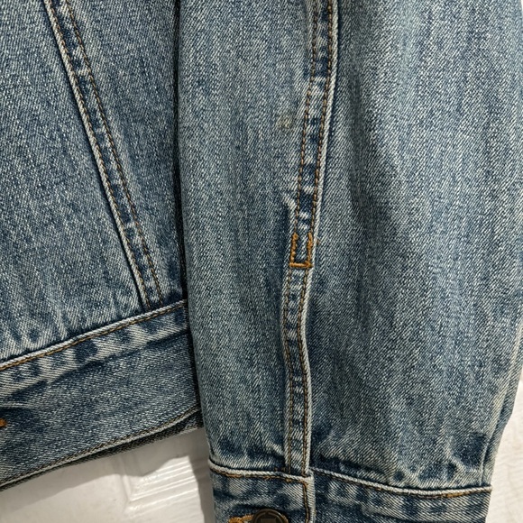 Vintage B.U.M Jean Jacket Men's Size Medium Light Denim Wash 90s - Picture 6 of 8